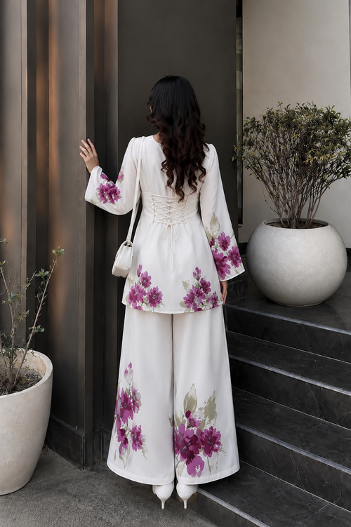 Blossom Grace Co-Ord Set – White Floral Tunic & Wide-Leg Trouser