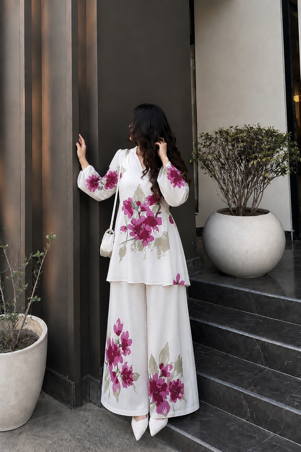 Blossom Grace Co-Ord Set – White Floral Tunic & Wide-Leg Trouser