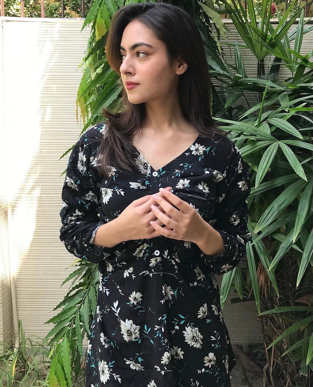 Classic Noir Floral Top Casual Tunic