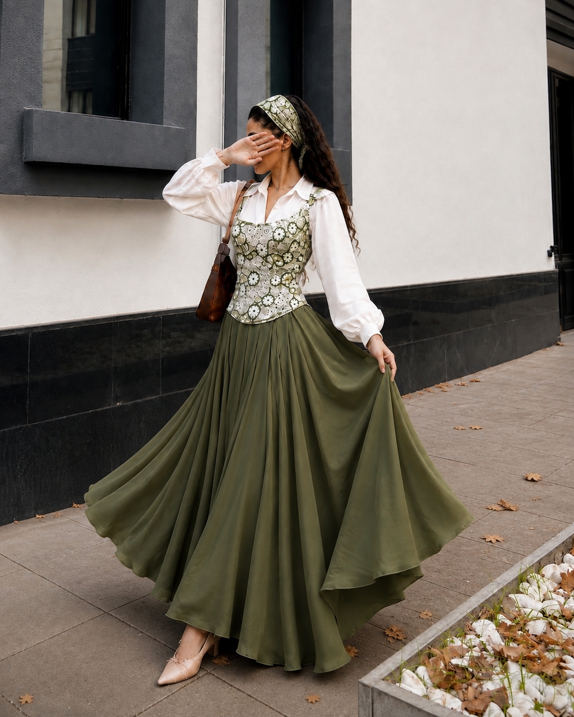 Olive Grace – Vintage Floral Corset & Flowing Skirt Shirt