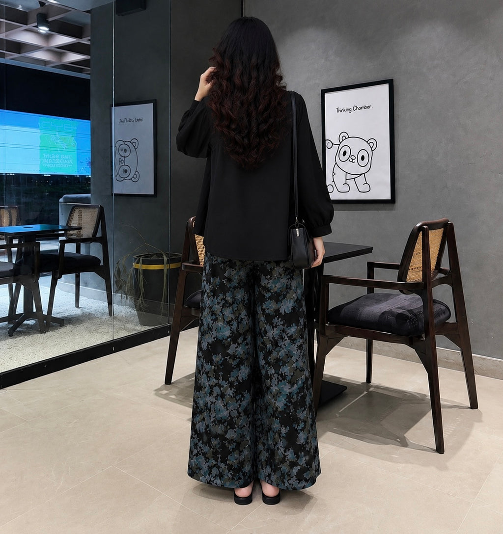 Elegant Black Top with Floral Wide-Leg Palazzo Pants – 2-Piece Co-Ord Set