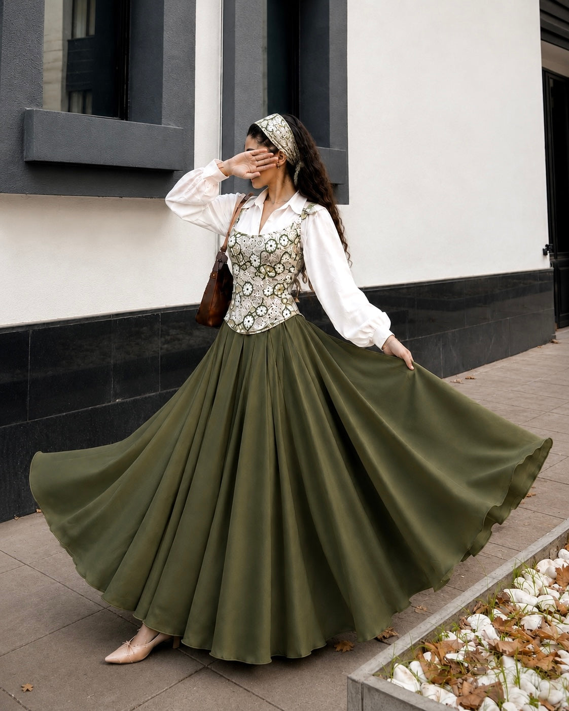 Olive Grace – Vintage Floral Corset & Flowing Skirt Shirt